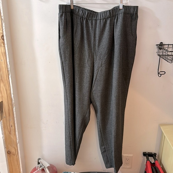 New women’s slacks with pockets grayish/black size 24W - Picture 1 of 6